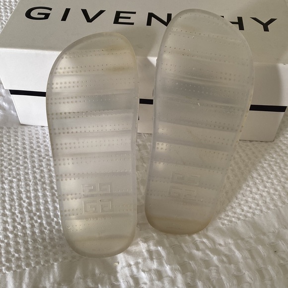 GIVENCHY Logo-print rubber slides - Picture 4 of 6